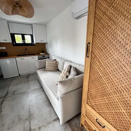 Byblos Cycladic House Apartament *