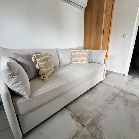 Byblos Cycladic House アパート Vívlos